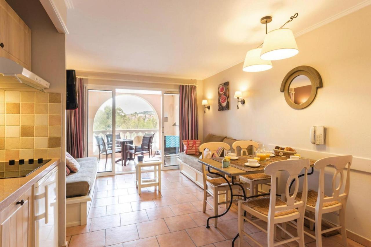 Residence Pierre & Vacances Premium Les Calanques Des Issambres Лез-Іссамбр Екстер'єр фото