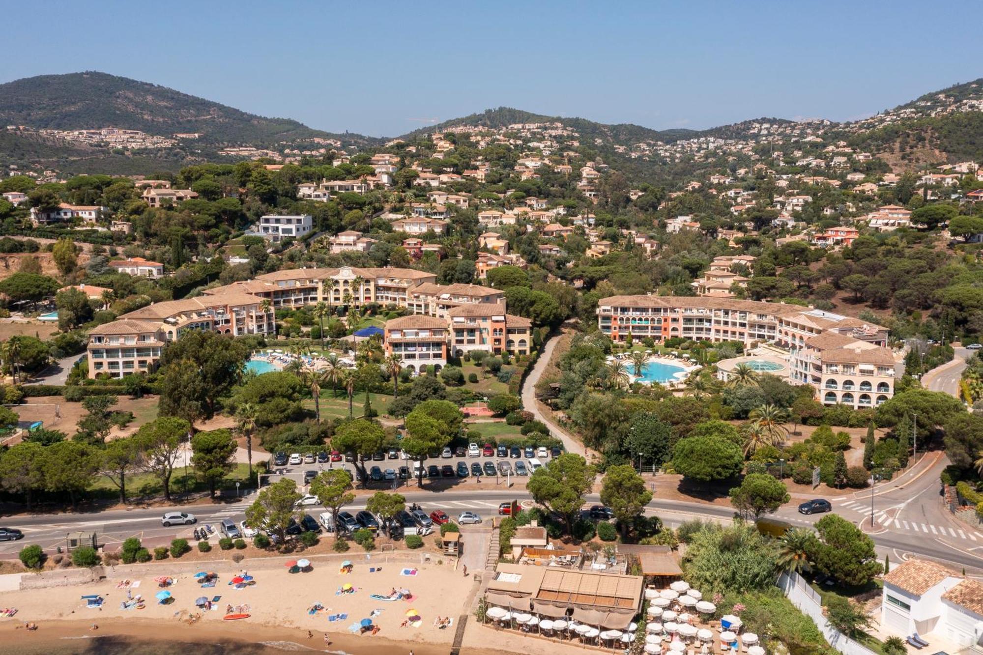 Residence Pierre & Vacances Premium Les Calanques Des Issambres Лез-Іссамбр Екстер'єр фото